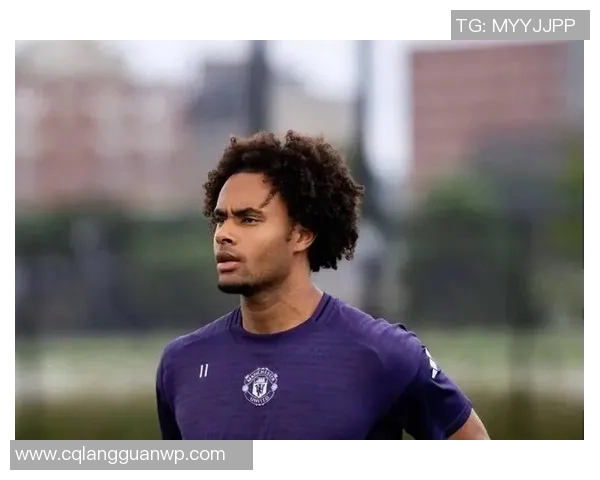 前助教：罗马是齐尔克泽的抱负去向，我不认为他在曼联能赢回方位