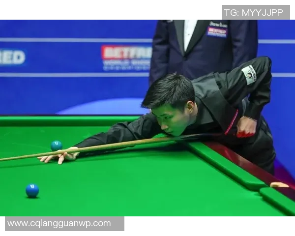 塞尔比就斯诺克底层开展和沙龙封闭潮发正告；32强4场我国德比